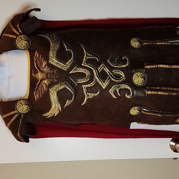 Marc Anthony Adult Roman Costume, Standard Size Fits Up to 44 Jacket Size - Picture 4 of 12